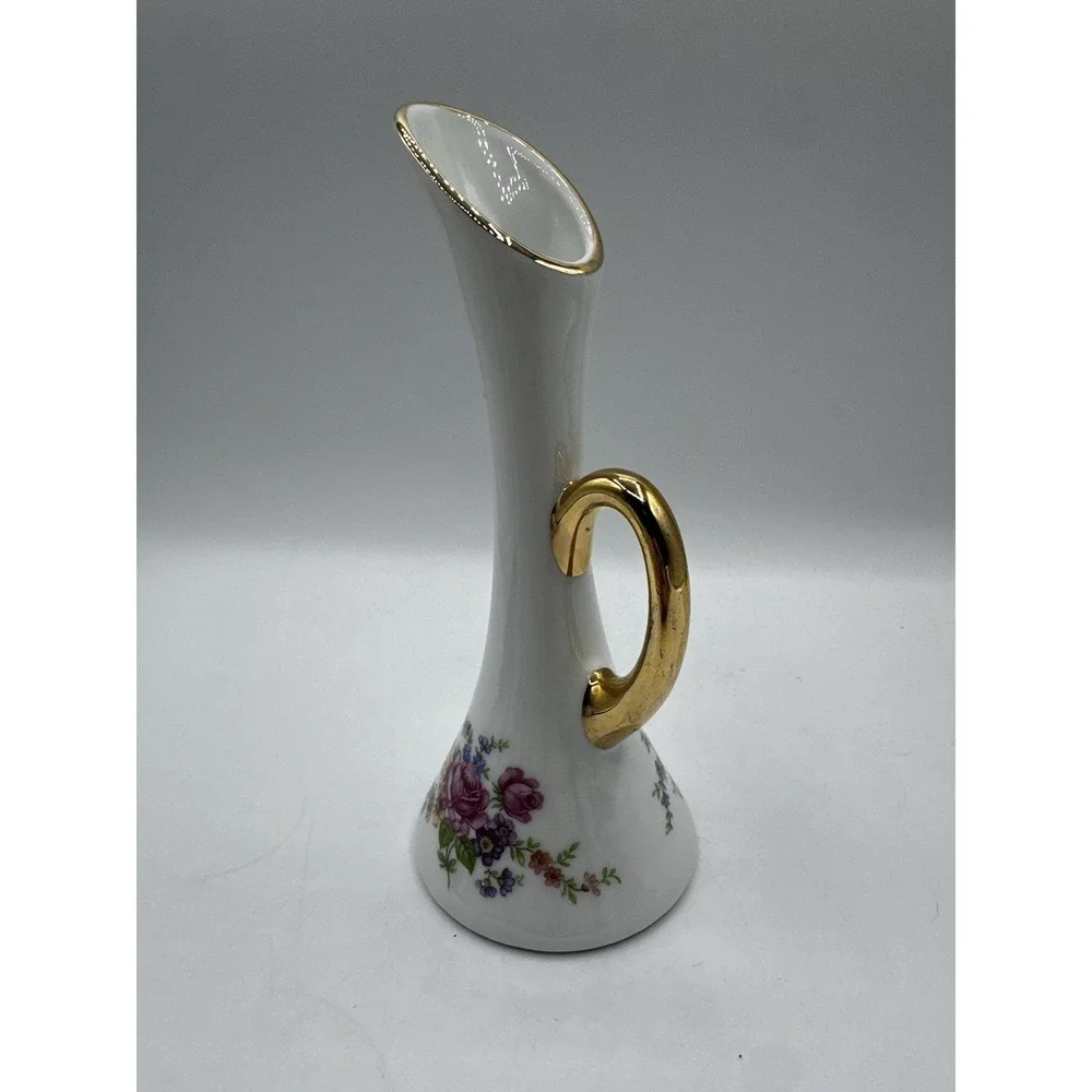 Porcelanas Guillen Madrid Porcelain Bud Vase‎ White Floral Gold Handle Spain
